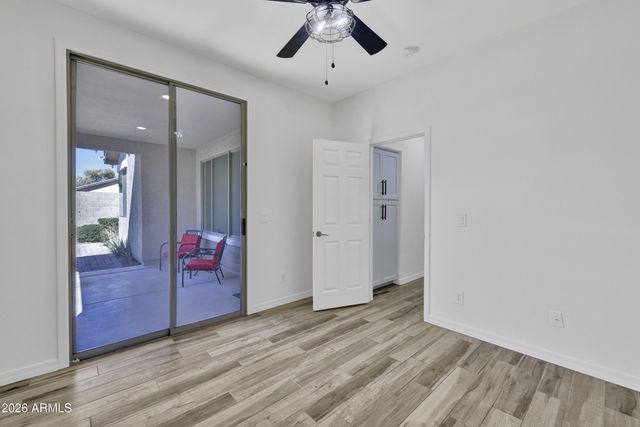 7218 N 84TH Drive, Glendale, AZ 85305