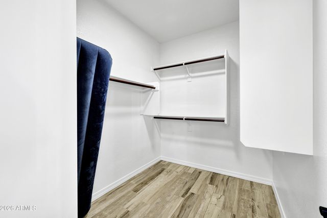 7218 N 84TH Drive, Glendale, AZ 85305