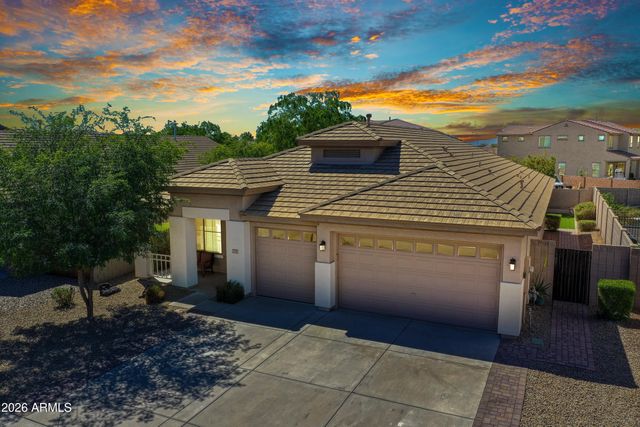 7218 N 84TH Drive, Glendale, AZ 85305