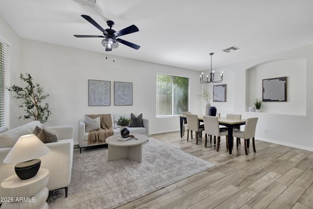 7218 N 84TH Drive, Glendale, AZ 85305