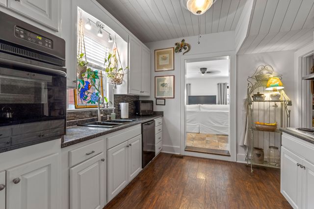 643 E Crest Road, Chattanooga, TN 37404