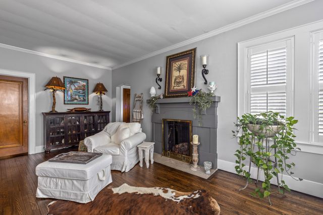 643 E Crest Road, Chattanooga, TN 37404