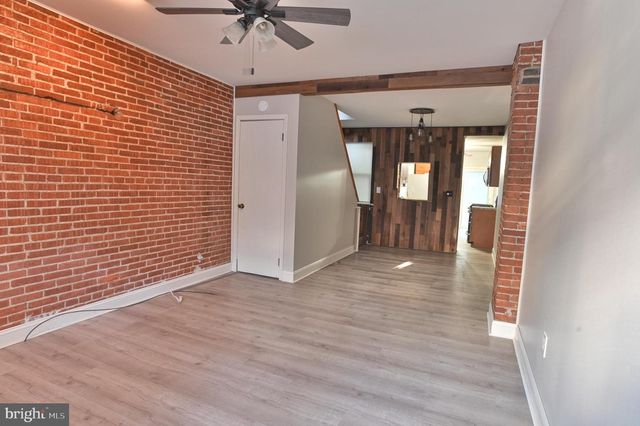 926 GRAND ST, Harrisburg, PA 17102