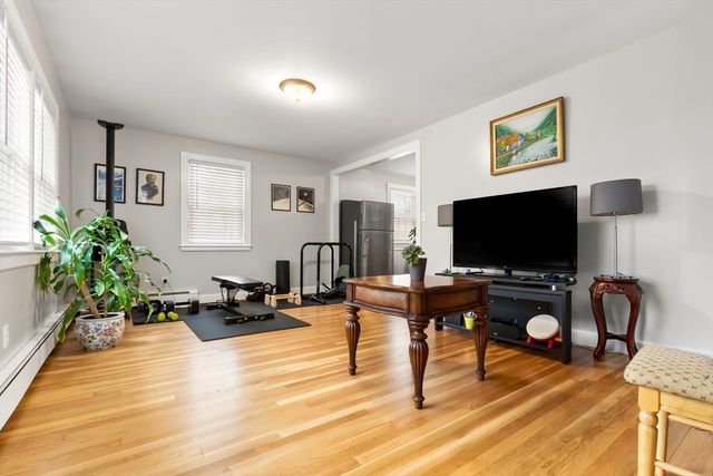 6 Cardinal Rd, Danvers, MA 01923