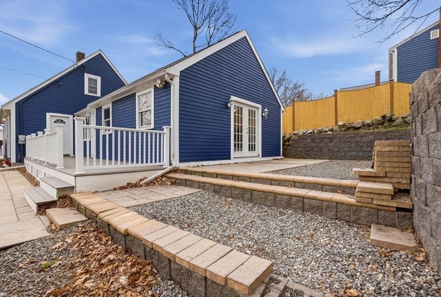 6 Cardinal Rd, Danvers, MA 01923