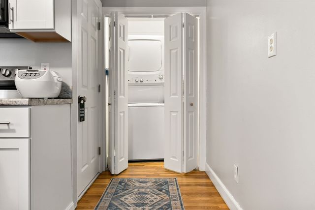 6 Cardinal Rd, Danvers, MA 01923