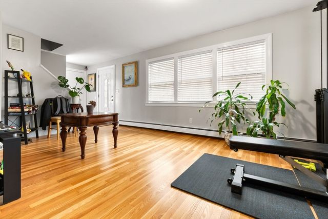 6 Cardinal Rd, Danvers, MA 01923