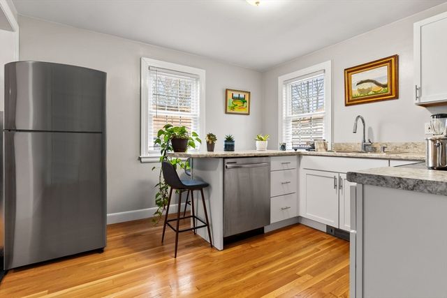 6 Cardinal Rd, Danvers, MA 01923