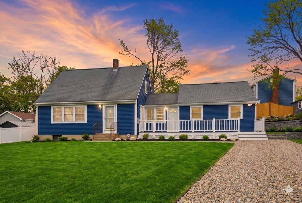 6 Cardinal Rd, Danvers, MA 01923