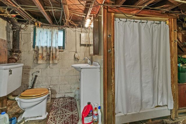 1570 Briarwood Avenue, Columbus, OH 43211