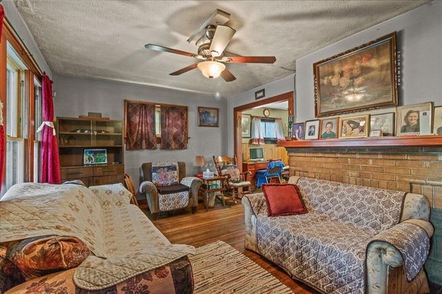 1570 Briarwood Avenue, Columbus, OH 43211
