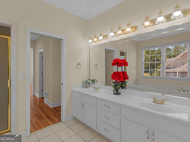 214 Cheshire Drive, Griffin, GA 30223