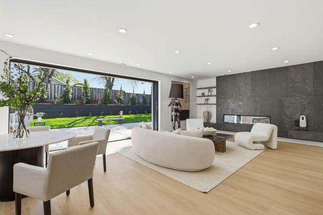 6496 Sproul Court, San Jose, CA 95120