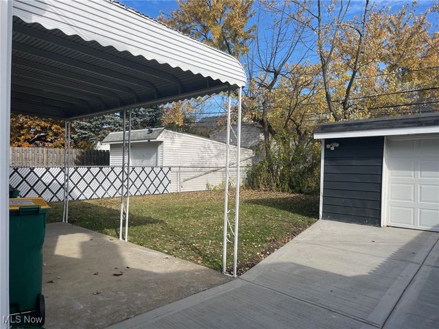 5409 Hollywood Avenue, Maple Heights, OH 44137