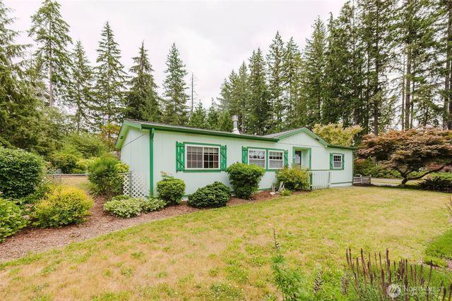 881 E Cedar Street, Belfair, WA 98528