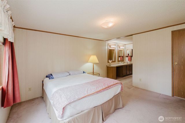 881 E Cedar Street, Belfair, WA 98528