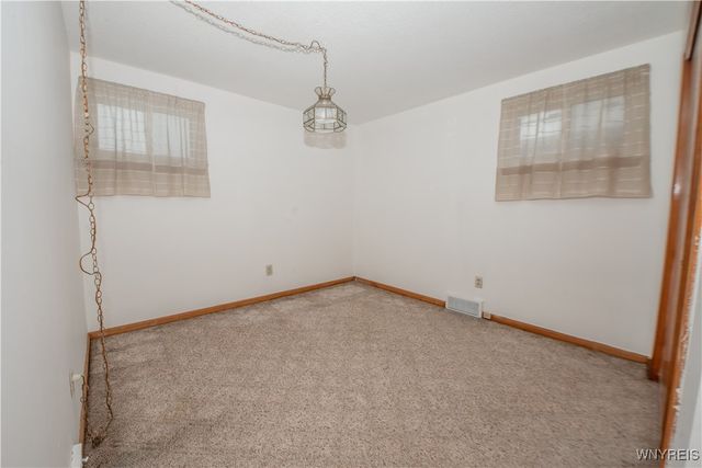 680 Dick Road, Cheektowaga, NY 14225