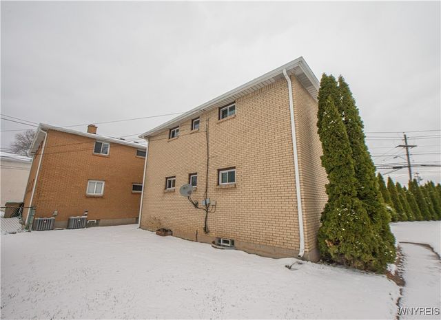 680 Dick Road, Cheektowaga, NY 14225