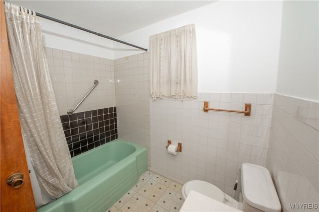 680 Dick Road, Cheektowaga, NY 14225