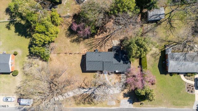 2205 Dixie Trail, Fayetteville, NC 28306