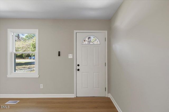 2205 Dixie Trail, Fayetteville, NC 28306