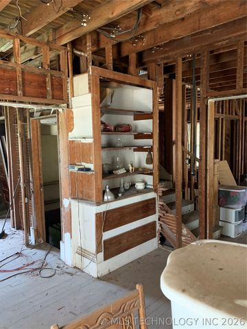 193 N Cedar Avenue, Terlton, OK 74081