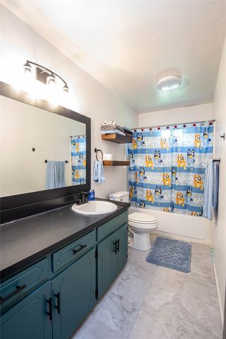 817 S Old Temple Road, Lorena, TX 76655