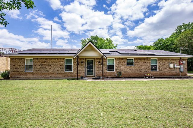 817 S Old Temple Road, Lorena, TX 76655