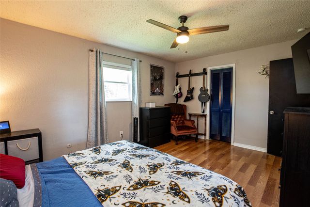 817 S Old Temple Road, Lorena, TX 76655