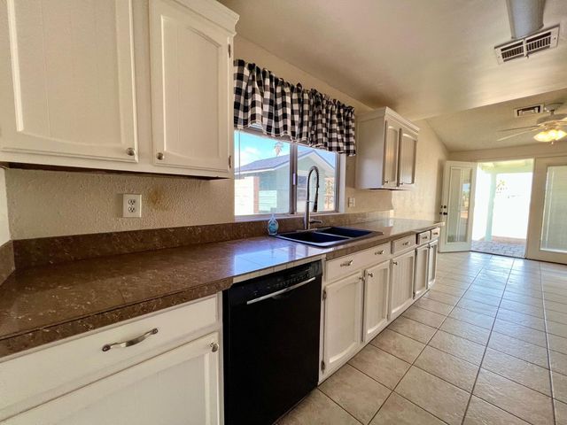 4427 N 102nd Drive, Phoenix, AZ 85037