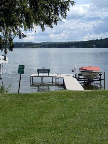 E13620 Idlewild Road, Merrimac, WI 53561