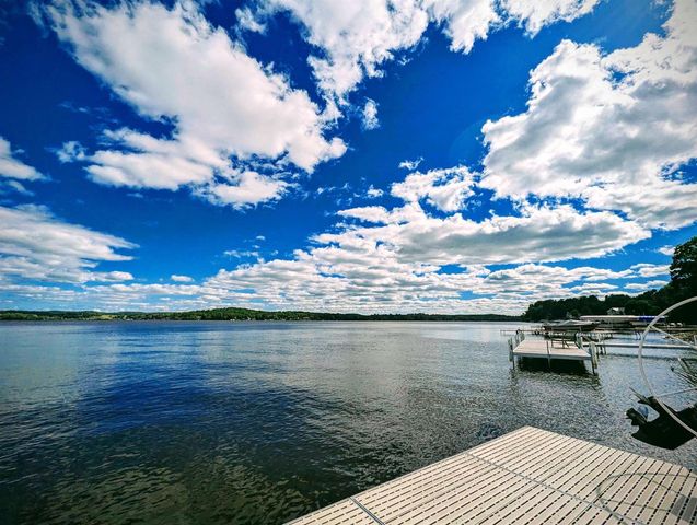 E13620 Idlewild Road, Merrimac, WI 53561