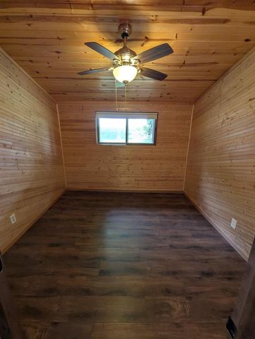 E13620 Idlewild Road, Merrimac, WI 53561
