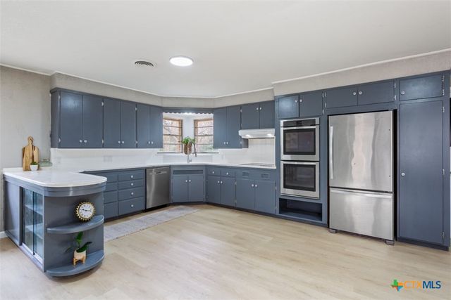 3213 W Avenue T, Temple, TX 76504