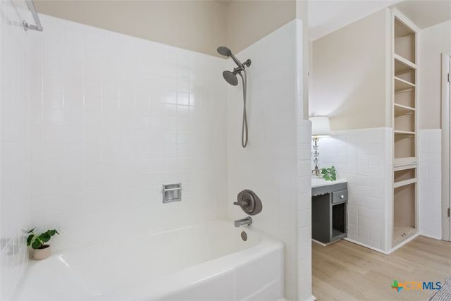 3213 W Avenue T, Temple, TX 76504