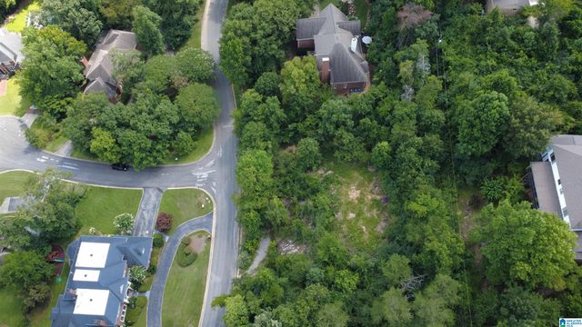 1729 VESTWOOD HILLS DRIVE, Vestavia Hills, AL 35216