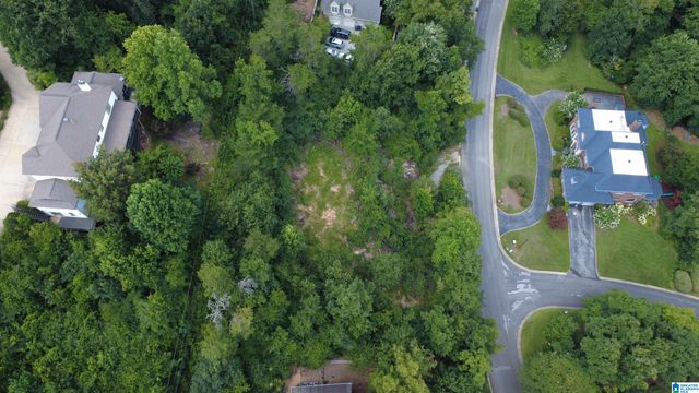1729 VESTWOOD HILLS DRIVE, Vestavia Hills, AL 35216