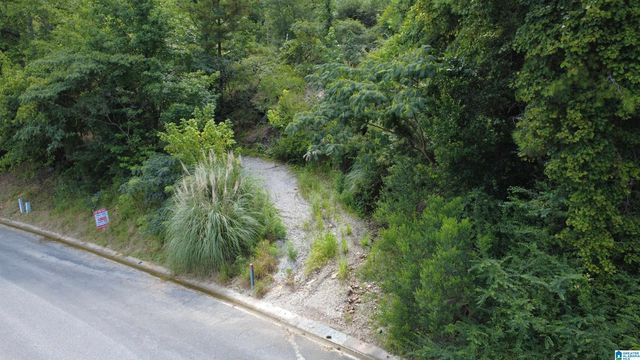 1729 VESTWOOD HILLS DRIVE, Vestavia Hills, AL 35216