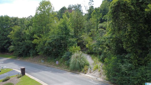 1729 VESTWOOD HILLS DRIVE, Vestavia Hills, AL 35216