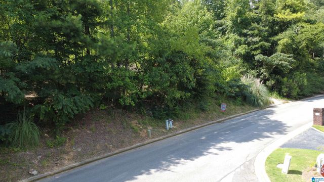 1729 VESTWOOD HILLS DRIVE, Vestavia Hills, AL 35216