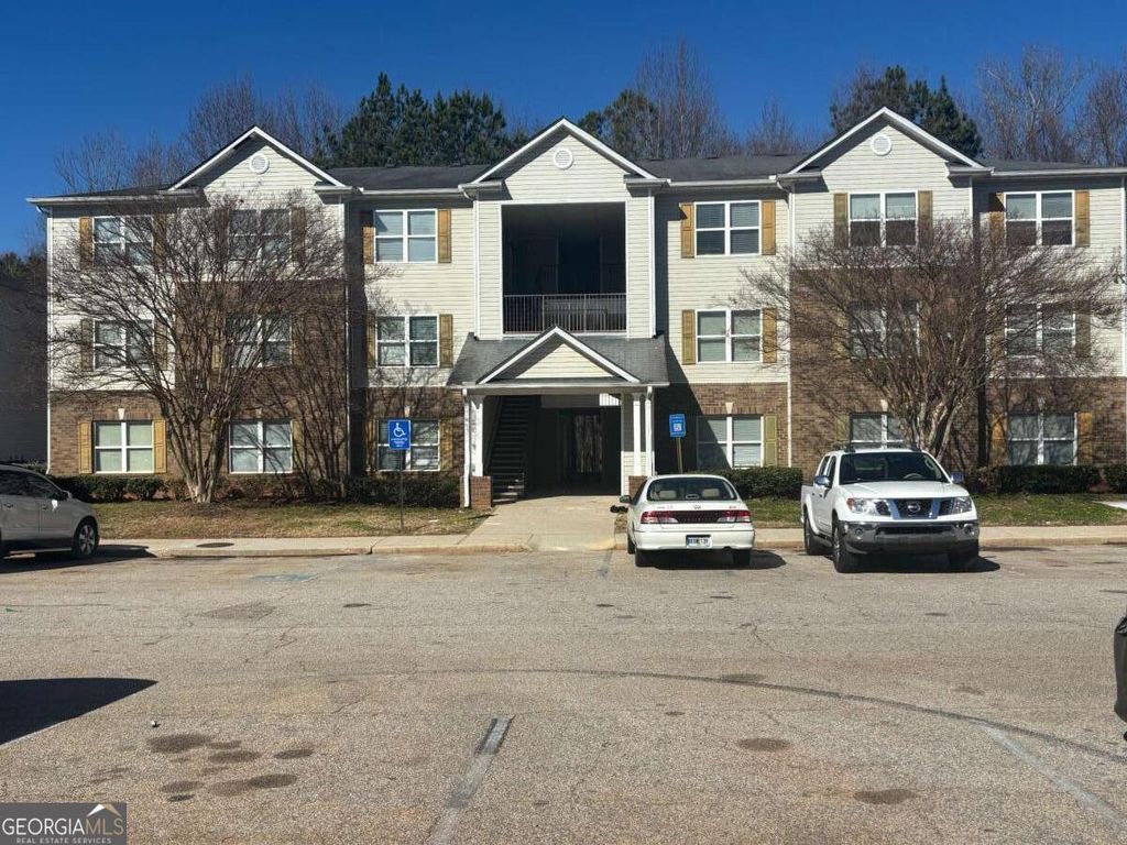 18302 Waldrop Cove, Decatur, GA 30034