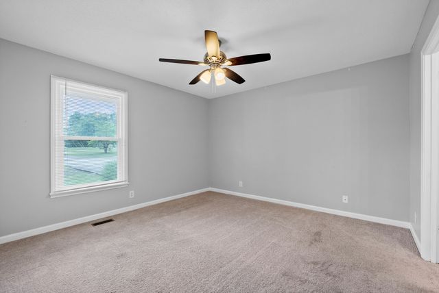 1574 Mary Beth Ln, Clarksville, TN 37042