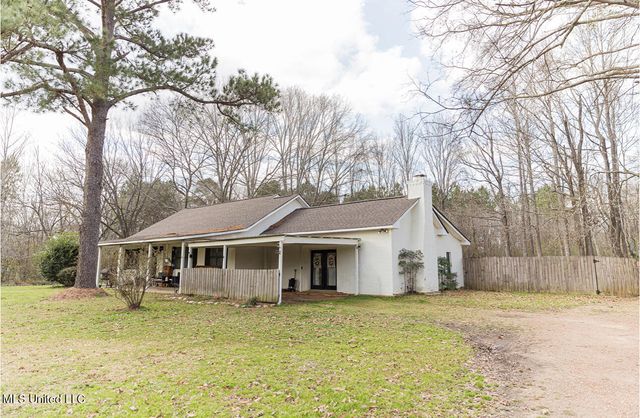 2596 Tank Road, Terry, MS 39170