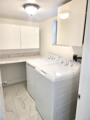 9723 N New River Canal Road 416, Plantation, FL 33324