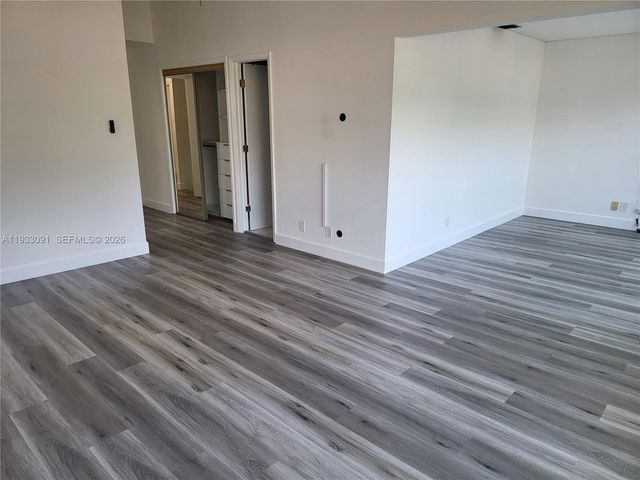 9723 N New River Canal Road 416, Plantation, FL 33324