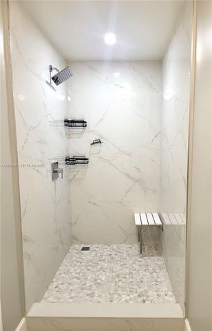 9723 N New River Canal Road 416, Plantation, FL 33324