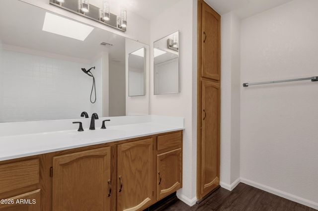 8344 N 21ST Drive I204, Phoenix, AZ 85021