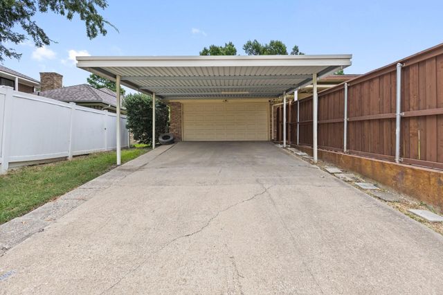 4525 Meadowview Drive, Mesquite, TX 75150