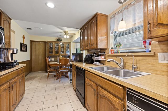 4525 Meadowview Drive, Mesquite, TX 75150