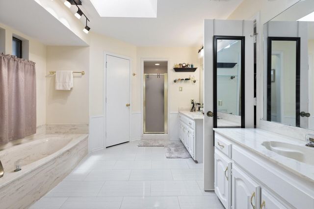 4525 Meadowview Drive, Mesquite, TX 75150